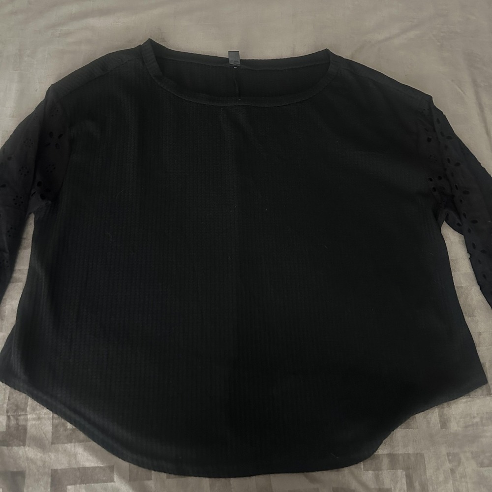 Shein Curve Blouse Womens 4XL Black Eyelet Sleeve Crew Neck‎ Stretch Knit Top